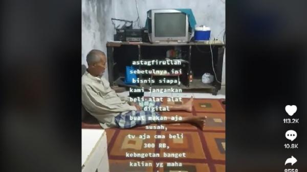 Viral! Bapak Tua Tak Bisa Nonton TV Analog, Buat Makan Saja Susah