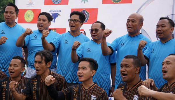 Jelang Muktamar ke-48 di Solo, Muhammadiyah All Star Main Bola Bareng Mas Wali