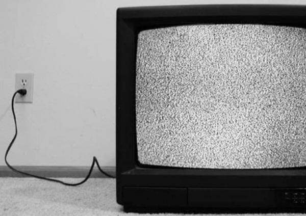 Simak! 5 Alasan Kenapa Anda Harus Beralih ke TV Digital