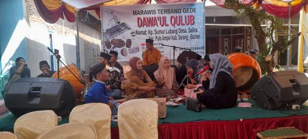 Grup Marawis Dawa'ul Qulub Meriahkan Hajatan Masyarakat Kampung Bunut Desa Salira