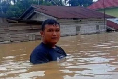 Banjir Rendam 12 Kecamatan 23.380 Warga Mengungsi