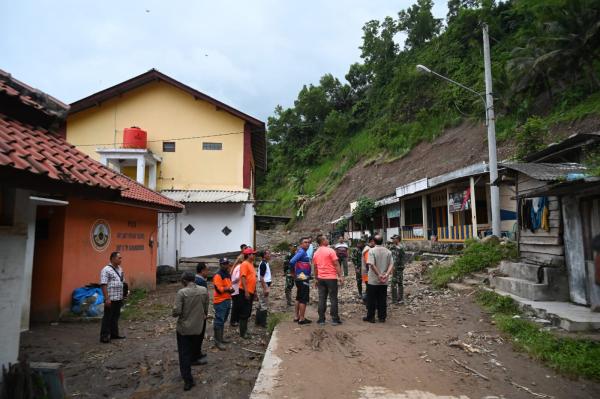 Banjir dan Longsor Landa Kebumen, Bupati: Aktifkan Destana