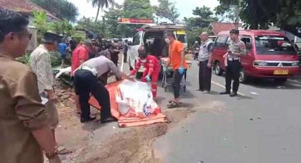 Tabrakan Honda Beat dengan Truk di Jalan Ciamis-Banjar, Pengendara Motor Tewas di Tempat