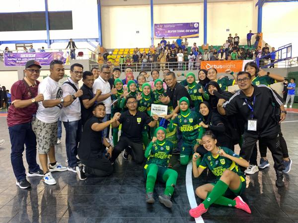 Bantai Cianjur 10-0, Srikandi Futsal Kabupaten Bogor 'PERKASA' Gondol Emas Porprov Jabar 2022