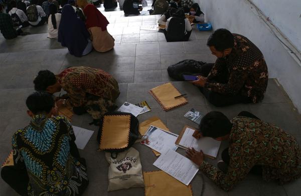 10 Provinsi di Indonesia dengan Jumlah Pengangguran Terbanyak 2022, Nomor 1 Dipimpin Ridwan Kamil
