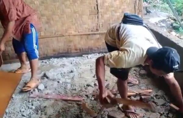 Rumah Tak Layak Huni Milik Warga Pagelaran Pandeglang Jebol Dihantam Angin