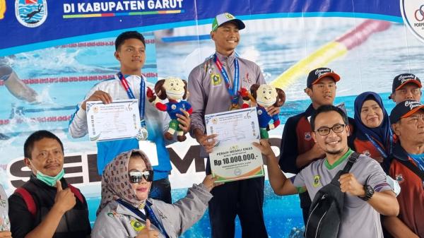 Sukses di Kolam Selam Skuad POSSI Kabupaten Bogor Bidik Emas Selam Laut di Porprov Jabar 2022