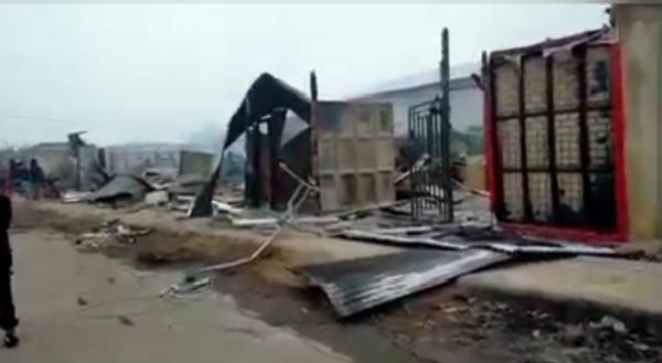 Video : Kerusuhan Pecah di Kabupaten Dogiyai, 4 Orang Hilang, 2 Polisi Terluka
