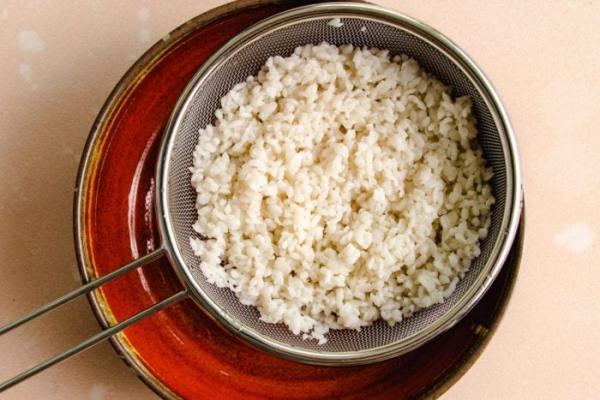 Sedang Tren, Inilah 6 Manfaat Kesehatan Shirataki Karbohidrat Pengganti Nasi Putih