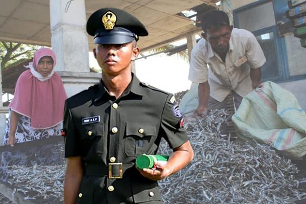 Penjual Ikan Asin di Aceh Nangis Histeris, Usai Putranya Lulus Jadi Prajurit TNI AD