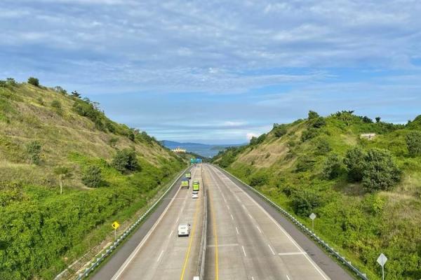 Jalan Tol Trans Sumatera Belum Menguntungkan Secara Finansial, Ini Penjelasan Direktur Utama Hutama