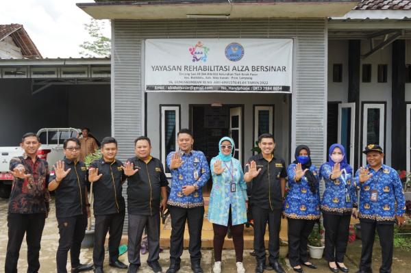 Granat Way Kanan Kunjungi Rumah Rehab Narkoba Yayasan Al Zahra Bersinar Baradatu
