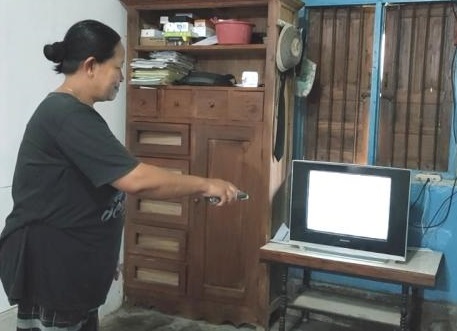 Warga Lereng Gunung Merapi Pasang STB, Demi Bisa Melihat Siaran Televisi