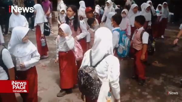 PSI Dukung Orang Tua Murid Kembalikan Pembelajaran di SDN Pondok Cina 1: Sekolah Tertua di Depok!