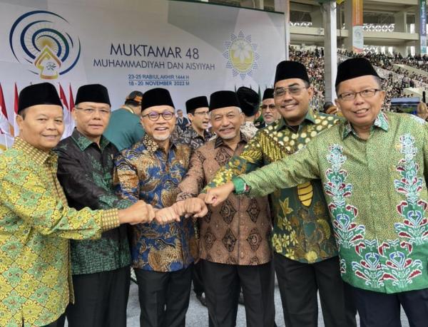 Ketum PAN Zulkifli Hasan Berharap Ketua PP Muhammadiyah Terpilih Bawa Kebaikan untuk Bangsa
