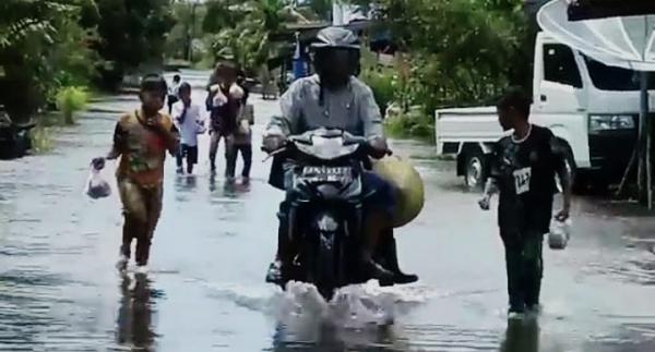 Mata Pencarian Terganggu, Korban Banjir Butuhkan Logistik