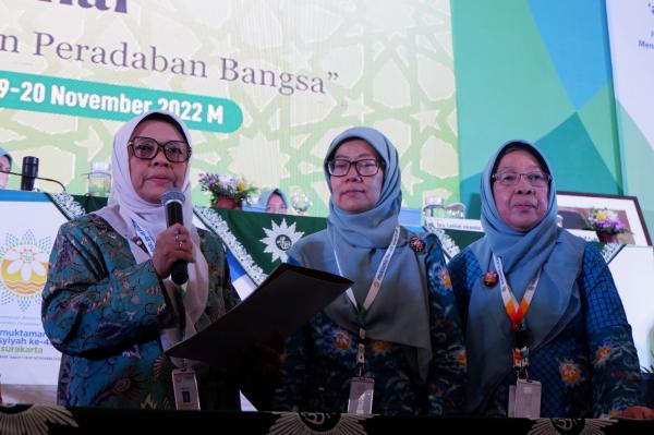 Tok! Salmah Orbayinah Terpilih Ketua Umum Pimpinan Pusat Aisyiyah