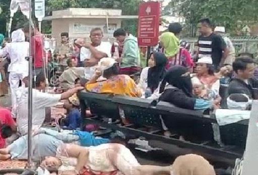 Gempa Cianjur: Korban Terus Berdatangan, IGD RSUD Cianjur Tak Bisa Tampung Pasien