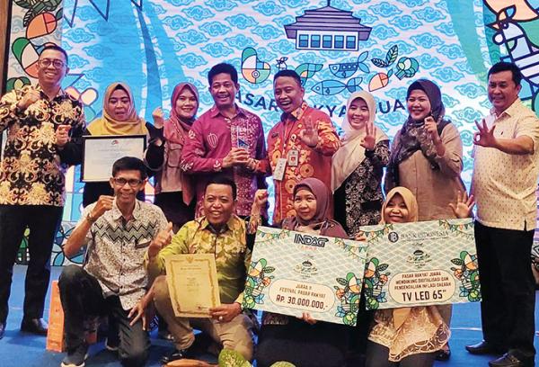 Pasar Cisalak Raih Juara 2 dalam Festival Pasar Rakyat Juara Jawa Barat Tahun 2022