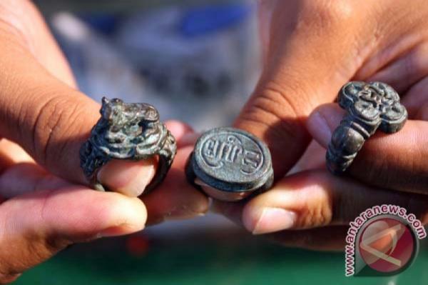 Beredar Cincin Kuno Majapahit Dijual Bebas, Dari Ratusan Ribu Hingga Jutaan, Apakah Asli?