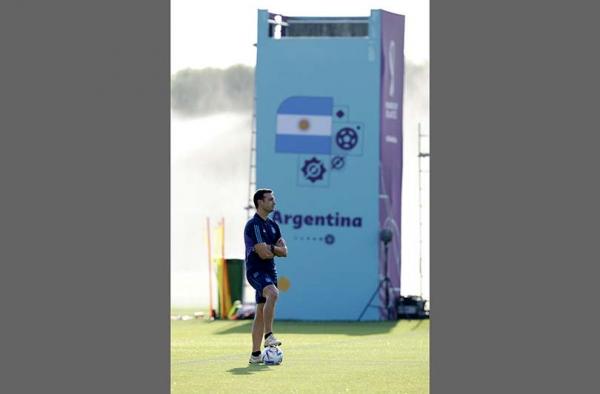 Pelatih Argentina Ungkap Alasannya tidak Mainkan Messi dan Di Maria saat Kontra Indonesia di SUGBK