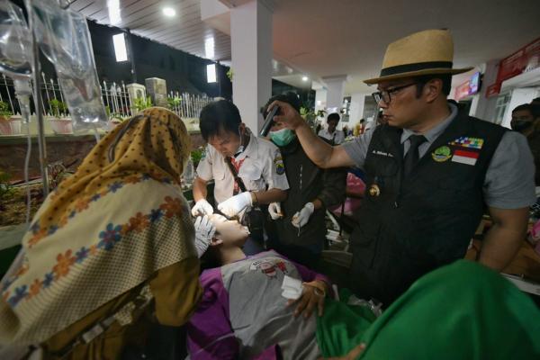 Gubernur Jabar Kunjungi RSUD Sayang Cianjur, Tinjau Langsung Korban Terdampak Gempa Bumi