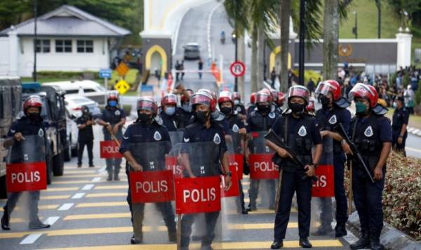 TikTok Siaga Tinggi, Banyak Netizen Unggah Konten SARA Terkait Pemilu Malaysia