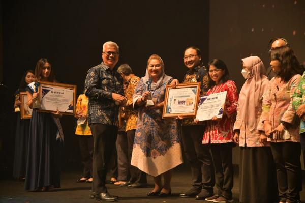 Perangi HIV AIDS dengan Gempol Primadona, Pemkot Semarang Terima Penghargaan Nasional