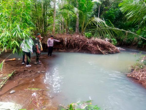 Diduga Terbawa Arus Saat Asik Berenang di Sungai, Bocah Laki-laki di Pangandaran Tewas Tenggelam