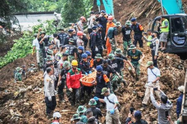 Menyedihkan, Jenazah Ibu dan Anak Korban Gempa Cianjur Ditemukan Sambil Berpelukan