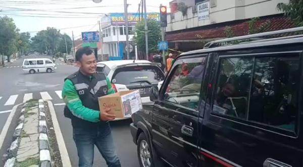 Peduli Korban Gempa Cianjur, Driver Ojol Ciamis Turun ke Jalanan Galang Dana