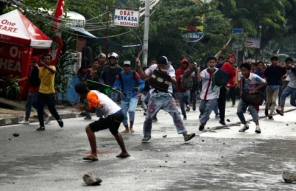 Dua Kelompok Pemuda Hendak Tawuran di Karawang Kocar-Kacir Didatangi Polisi, Sajam dan Motor Disita