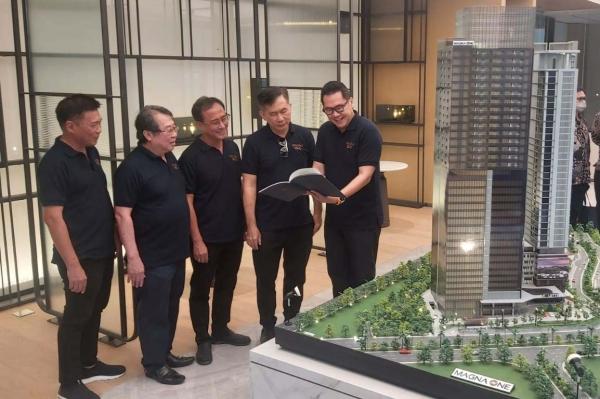 Trisakti Makmur Persada Gelar Topping Off Magna One Office Tower