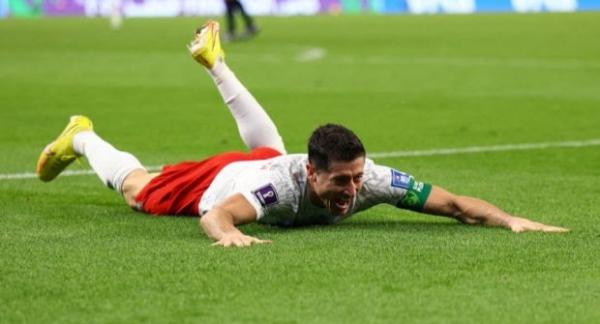 Lewandowski Sudahi Masa Sulit, Cetak Gol ke Gawang Wakil Asia Barat