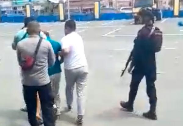 Polisi dan TNI Bubarkan Perayaan HUT Papua Merdeka di Manokwari, Sejumlah Orang Diamankan