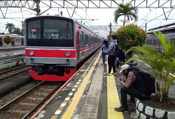 Perjalanan KRL Lintas Manggarai-Tanah Abang Sudah Kembali Normal