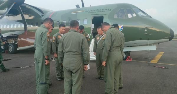 Pencarian P-1103, TNI AU Kerahkan Pesawat CN 295-A2910