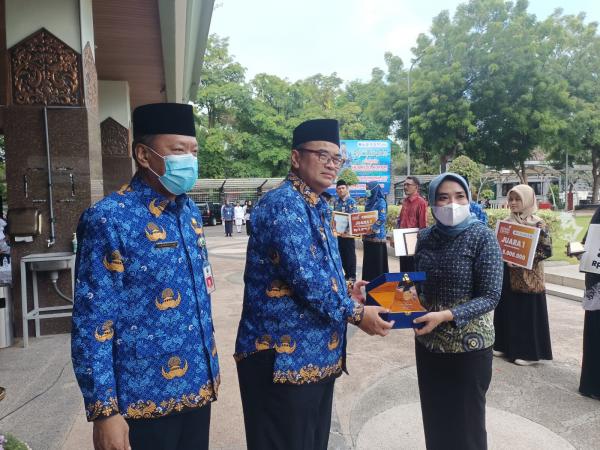 95,30 Persen Penduduk Tercover BPJS,  Kabupaten Probolinggo Raih Predikat UHC