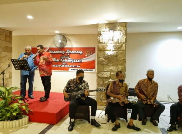 Unik Cara Anggota DPR RI Ini Sosialisasi Empat Pilar, Lestarikan Seni Keroncongan di Lombok