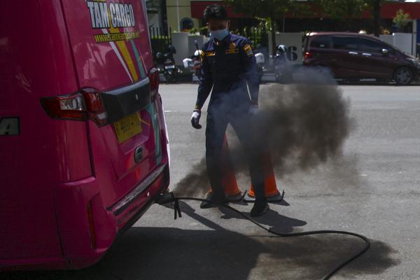 Uji Emisi Kendaraan Roda Empat