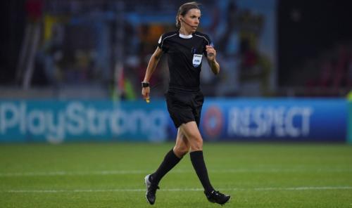 Keren ! Tim Wasit Perempuan Bakal Pimpin Laga Kosta Rika vs Jerman di Piala Dunia 2022