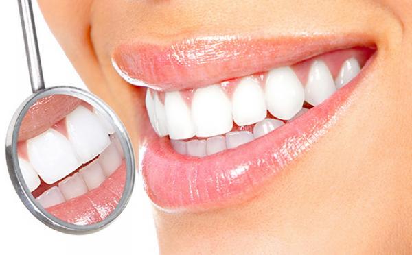 5 Cara Merawat Gigi Putih Agar Bersih Sepanjang Hari