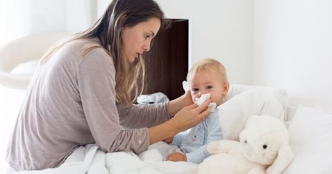 Bahaya! Jangan Sedot Ingus Bayi Anda Saat Flu, Ini Cara Yang Lebih Aman