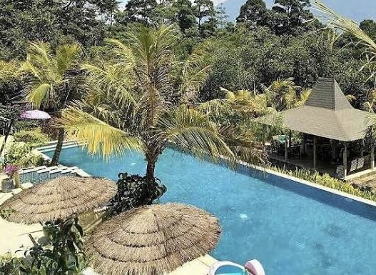 Rekomendasi Staycation di Bogor dengan Pemandangan Indah, Nomor 2 Bernuansa Bebatuan