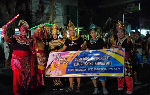 Semarakkan Kendal Carnival Night, Puluhan Nakes Berpakaian Wayang Orang