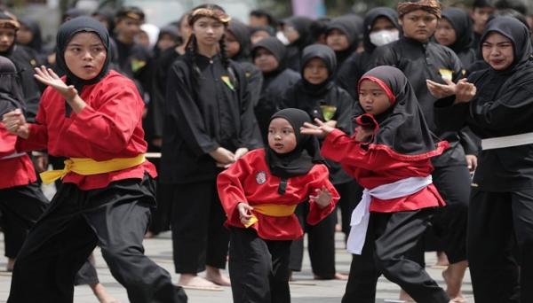 Lestarikan Budaya, Ridwan Kamil Ingin Pencak Silat Masuk Kurikulum SD dan SMP