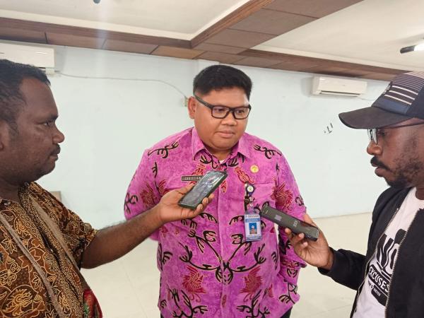 Kesbangpol Pemprov Papua Barat Gelar Sosialisasi Tata Cara Perekrutan Anggota MRP di Kaimana