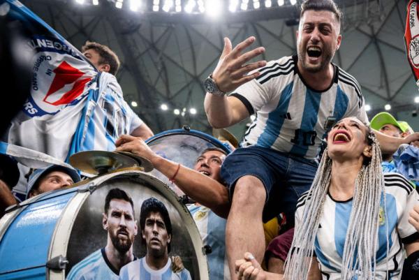 4 Ritual Unik Fans Argentina, Gunakan Pakaian Terbalik dan Tak Mau ke Toilet