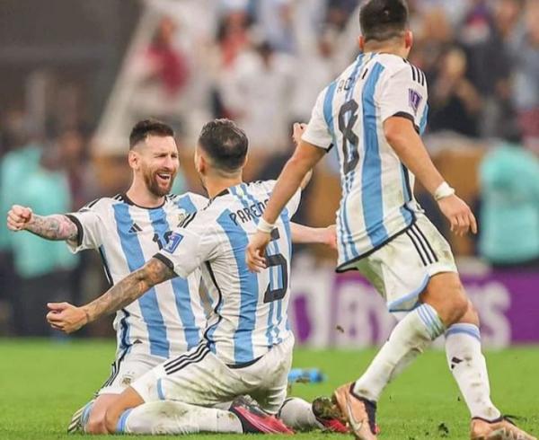 Bravo! Argentina Juara Dunia 2022