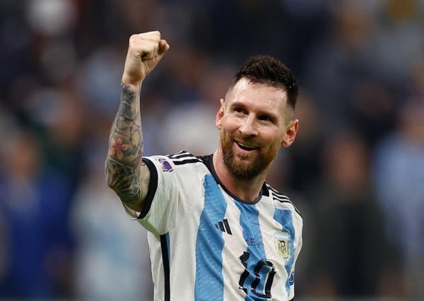 Menang Secara Dramatis, Messi Tutup Piala Dunia Terakhirnya dengan Memuaskan